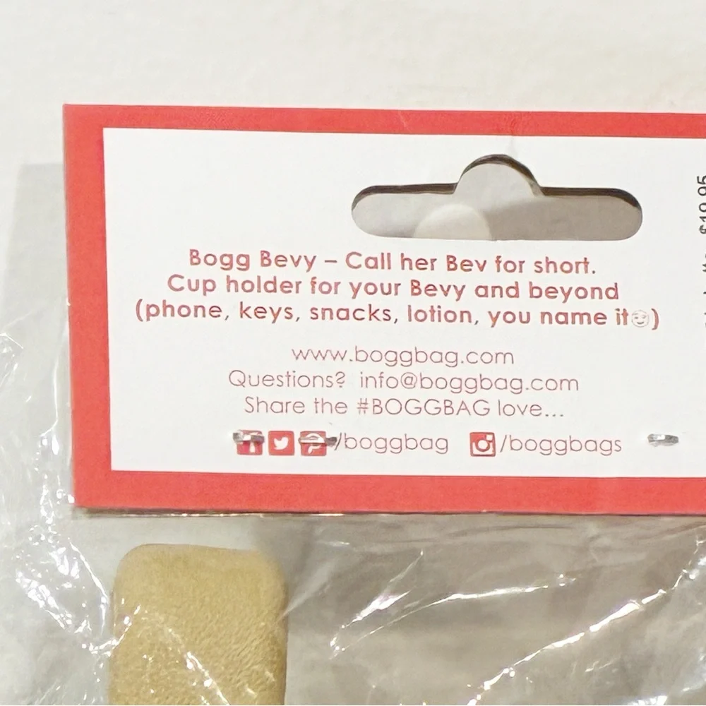 Bogg Bag Bevy Beige Cupholder & Beyond Rubber Water Proof With‎ Hooks NEW - Picture 4 of 4